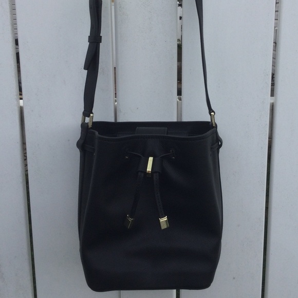 Calvin Klein Handbags - Calvin Klein bag
